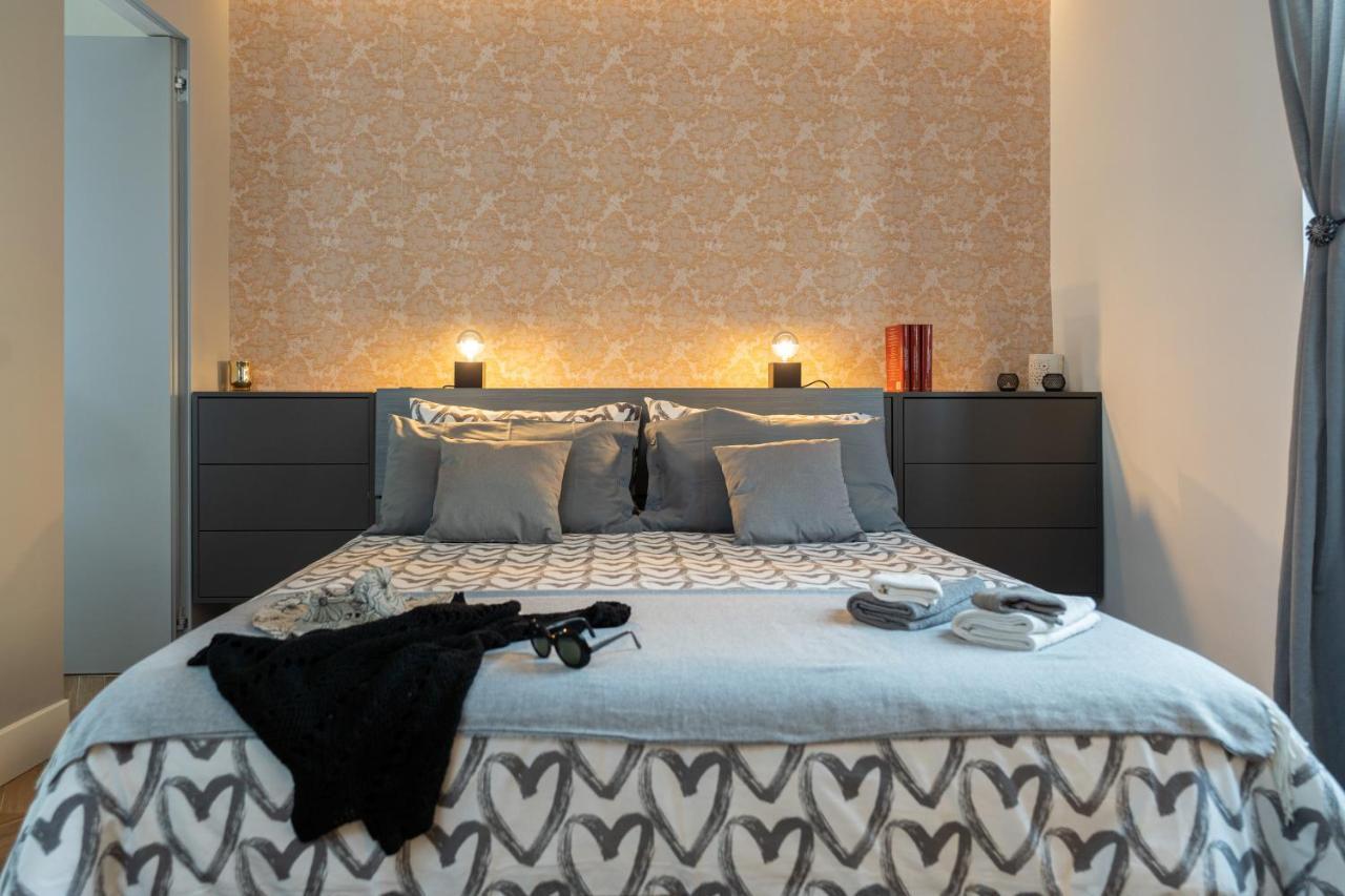 Colosseo Luxe Apartment In The Center Of Рим Екстериор снимка