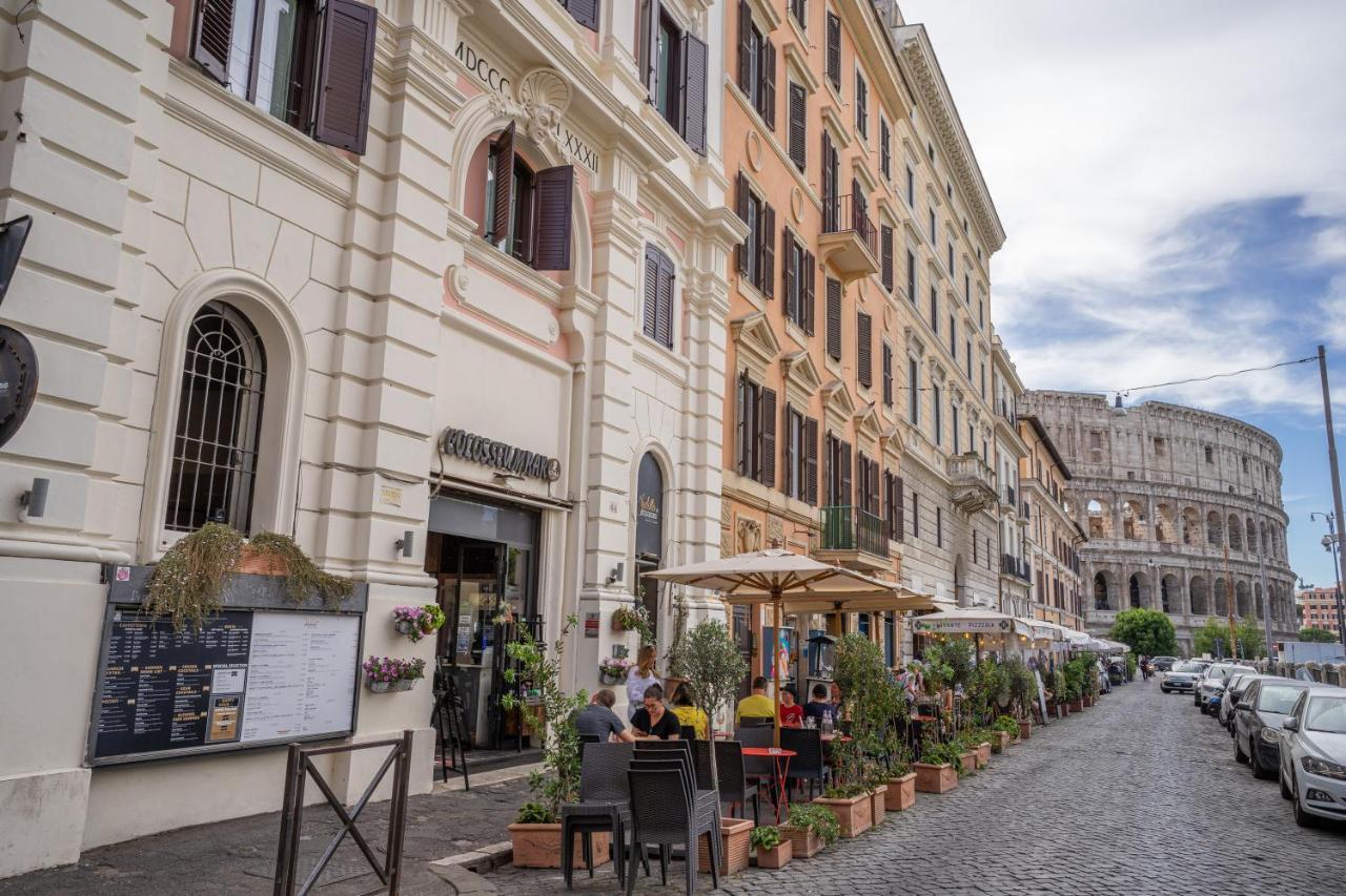 Colosseo Luxe Apartment In The Center Of Рим Екстериор снимка
