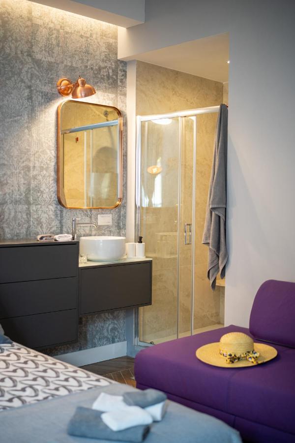 Colosseo Luxe Apartment In The Center Of Рим Екстериор снимка